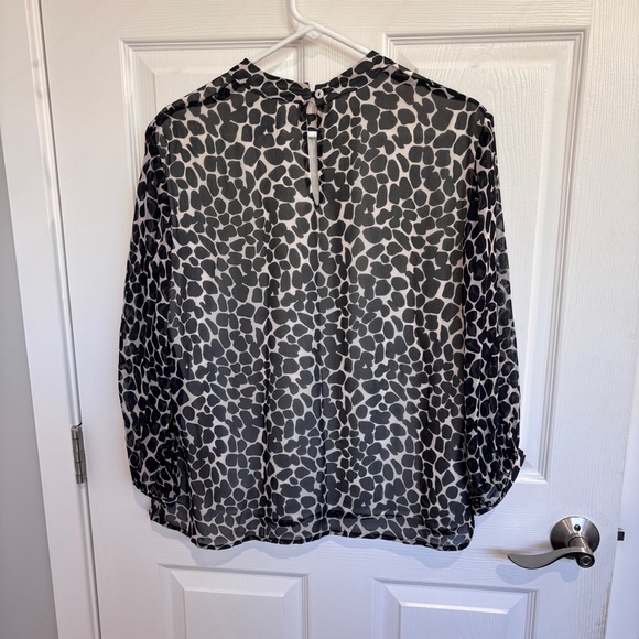 Amour Vert printed blouse | size medium - Picture 2 of 4
